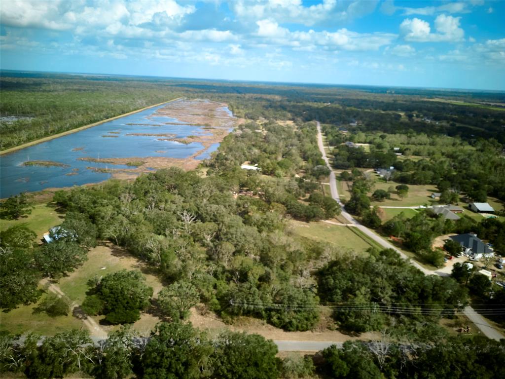 TBD Lake View Road, Damon, Texas image 5