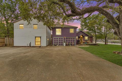 205 S Hood Street Alvin TX 77511