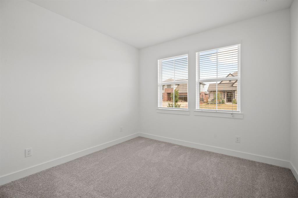 4102 Golden Bird Landing Court, League City, Texas image 13