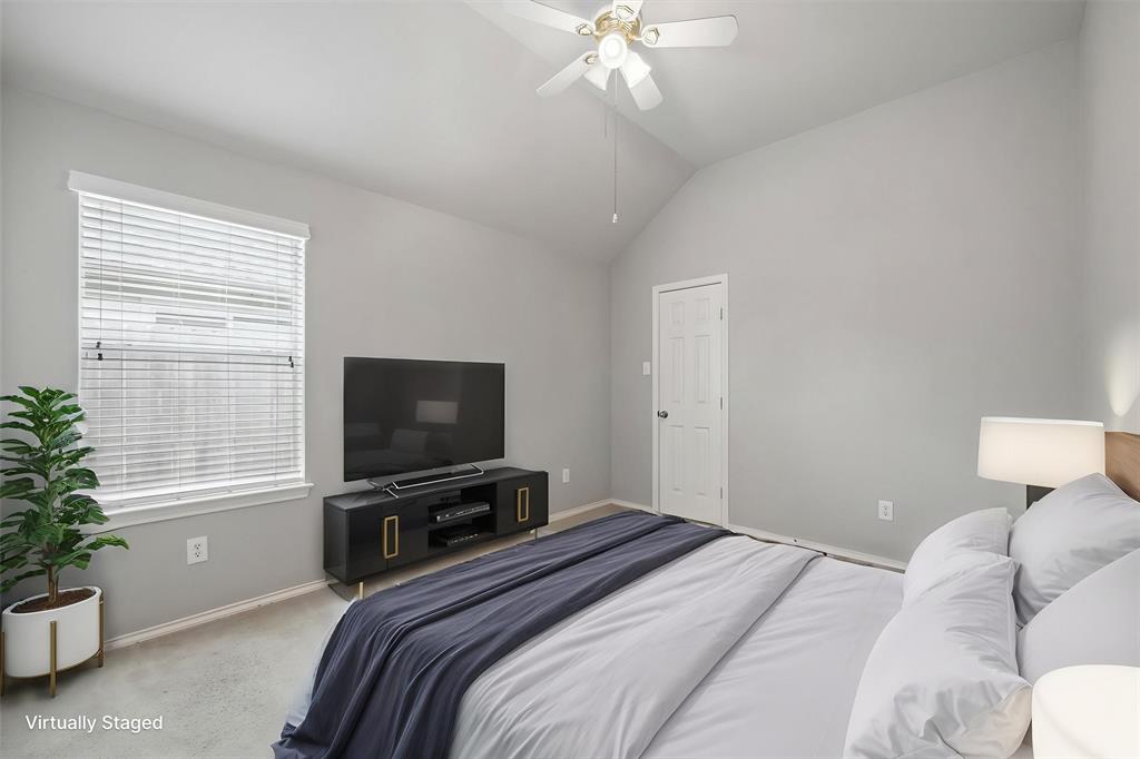 3291 Bend Cove Court, League City, Texas image 18