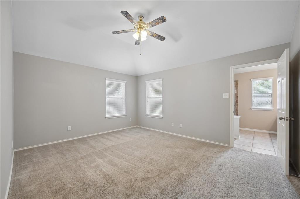 3291 Bend Cove Court, League City, Texas image 30