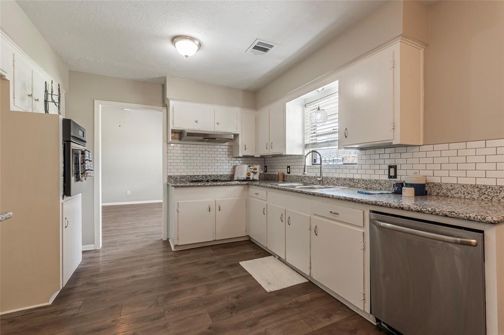 718 Alyse Street, Deer Park, Texas image 12
