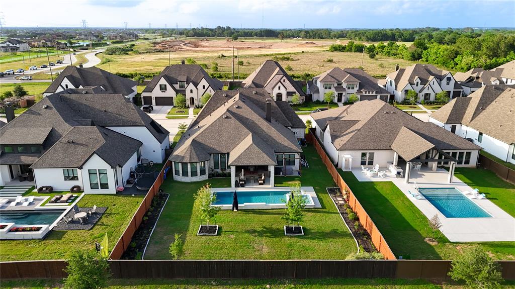 6819 Mirabeau Lane, Katy, Texas image 35