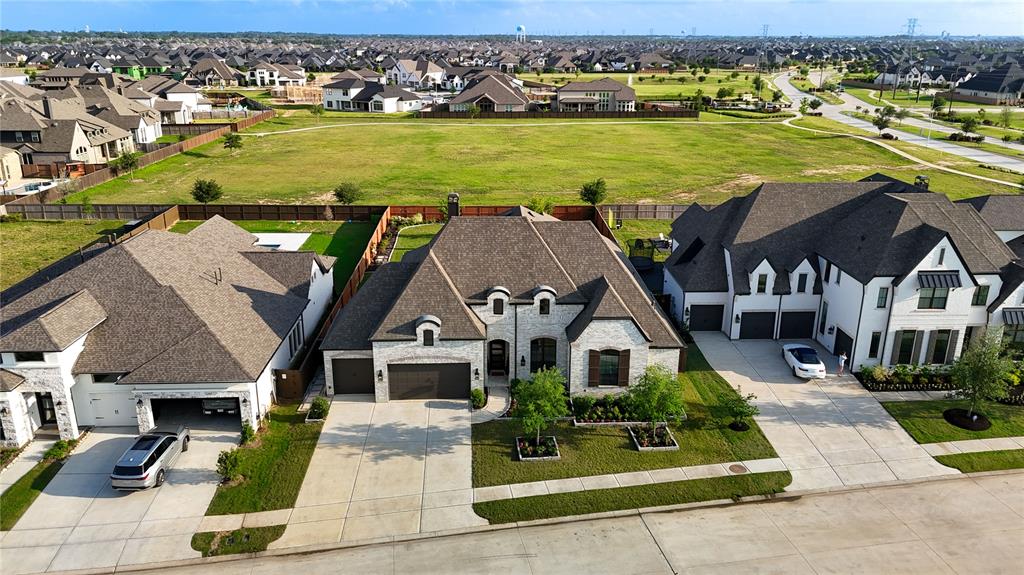 property-search 1 6819 Mirabeau Lane