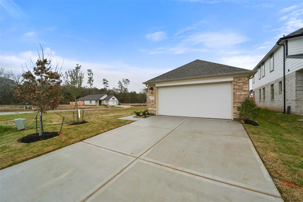 19172 Cedar Lennox Circle