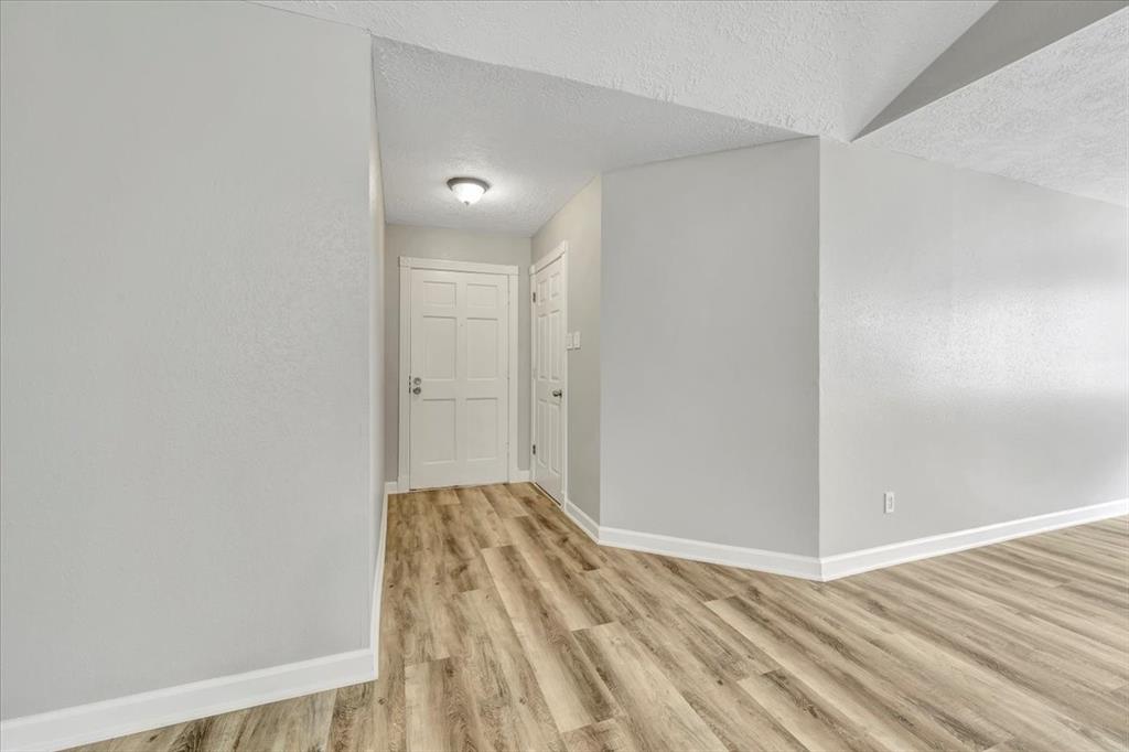 2502 Bisontine Street, Friendswood, Texas image 5
