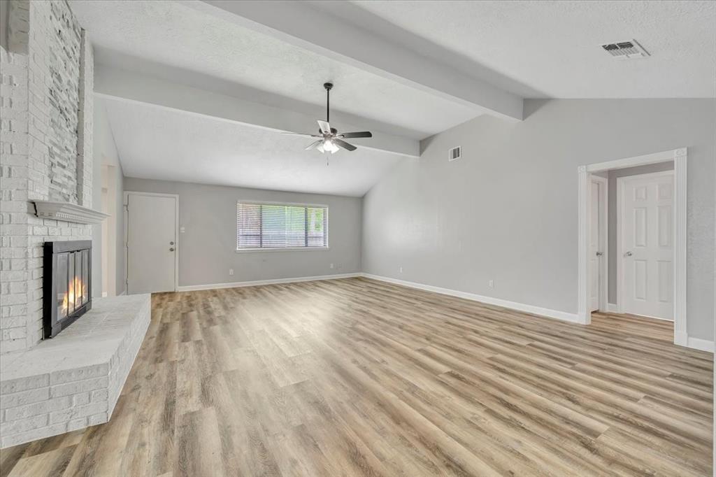 2502 Bisontine Street, Friendswood, Texas image 6