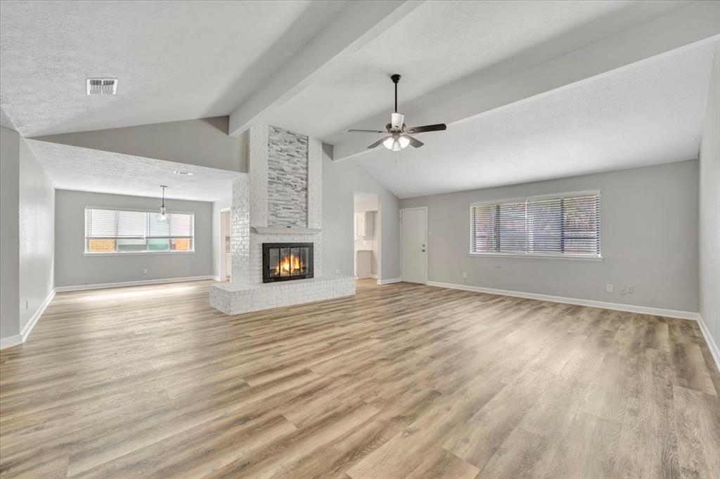 2502 Bisontine Street, Friendswood, Texas image 7