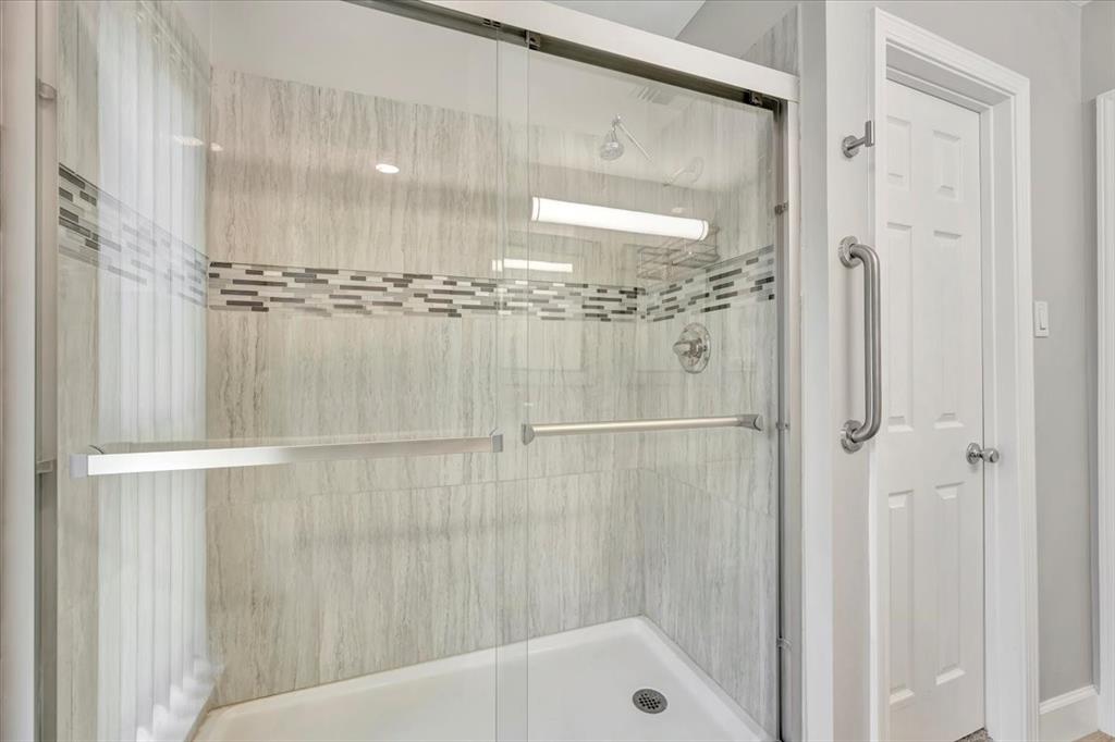 2502 Bisontine Street, Friendswood, Texas image 19