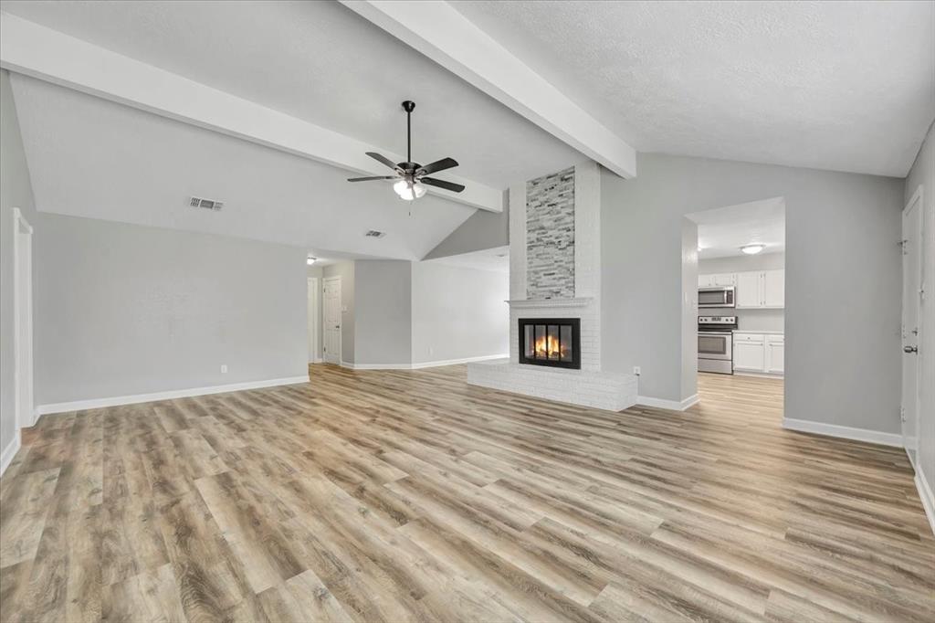2502 Bisontine Street, Friendswood, Texas image 8