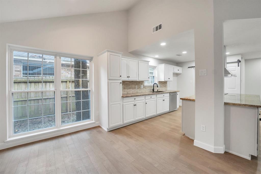 125 Park Way, Conroe, Texas image 26