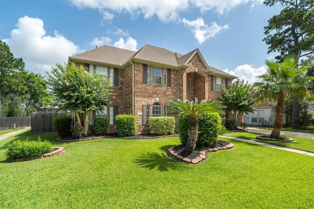 2328 N Lake Front Drive