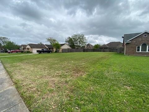 2925 Forest Hills Drive, League City, Texas image 5