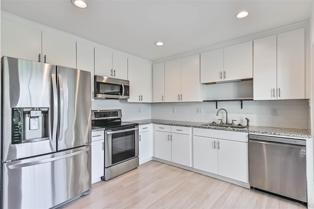 7516 Stewart Road, Galveston, Texas image 10