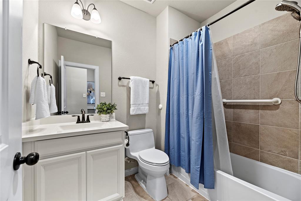 2522 Blazing Star Drive, Brookshire, Texas image 19