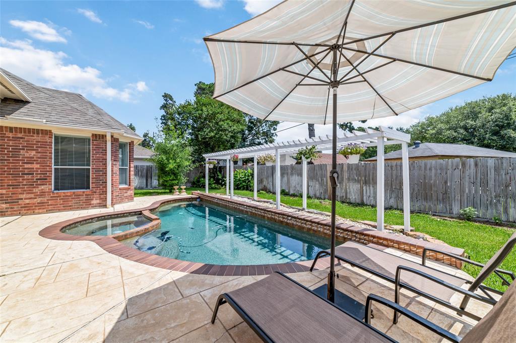 20518 Cypresswood Meadows Drive, Spring, Texas image 7