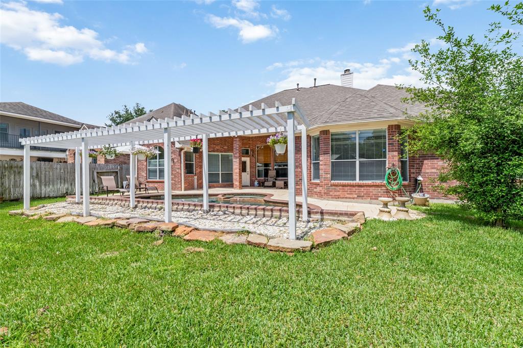 20518 Cypresswood Meadows Drive, Spring, Texas image 10