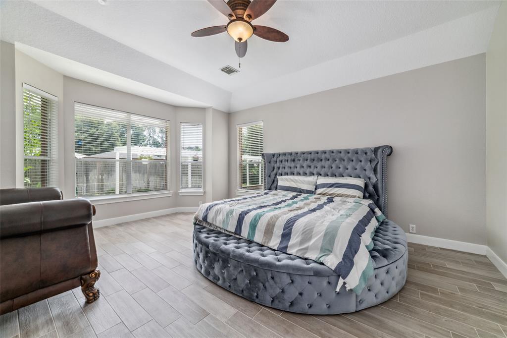 20518 Cypresswood Meadows Drive, Spring, Texas image 22