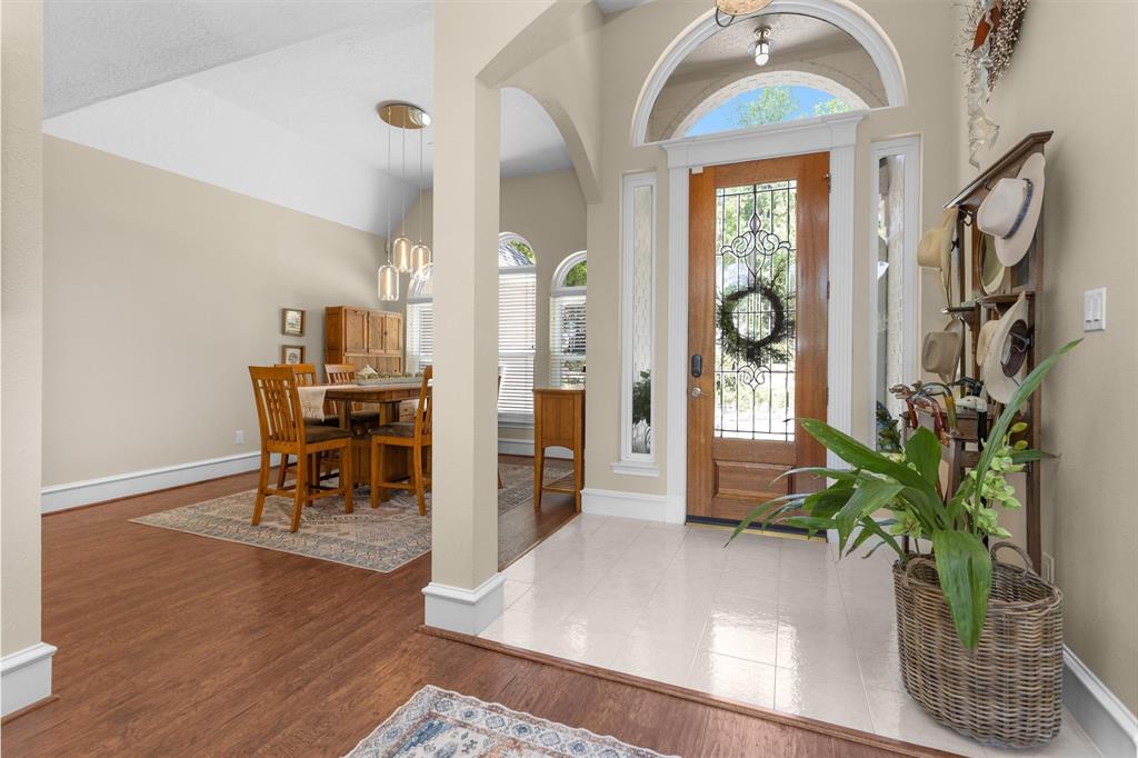 39 Wedgewood Boulevard, Conroe, Texas image 4