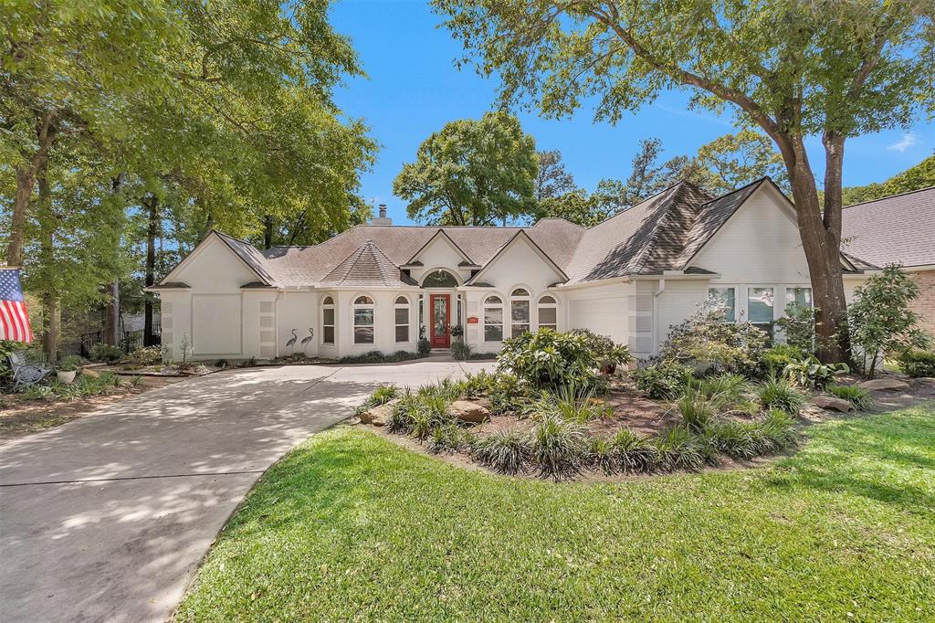 39 Wedgewood Boulevard, Conroe, Texas image 1