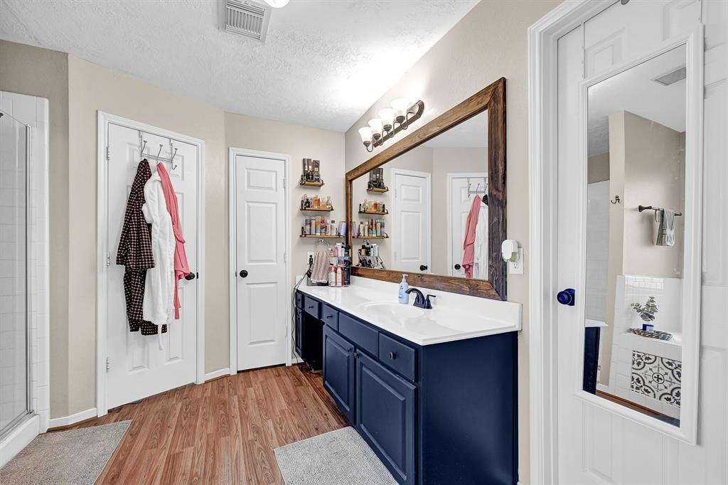 2206 Stoney Brook Drive, Deer Park, Texas image 25