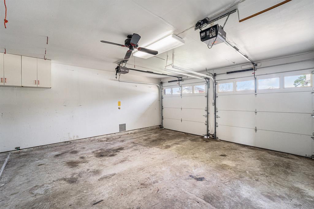 11819 Oakner Drive, Tomball, Texas image 39
