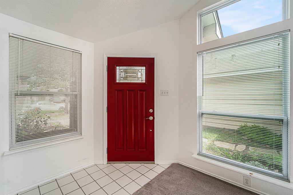 11819 Oakner Drive, Tomball, Texas image 8