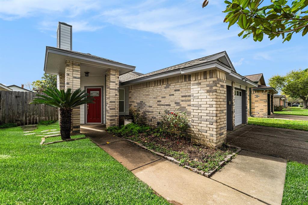 11819 Oakner Drive, Tomball, Texas image 2