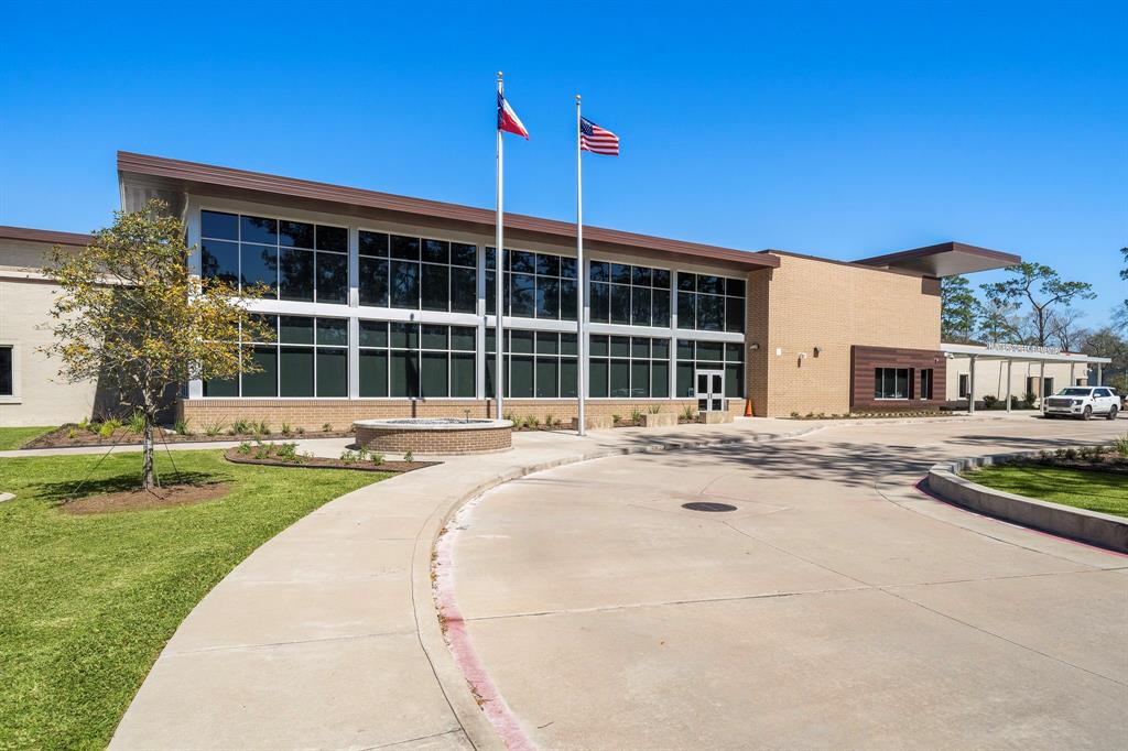 8954 Chatsworth Drive, Houston, Texas image 48