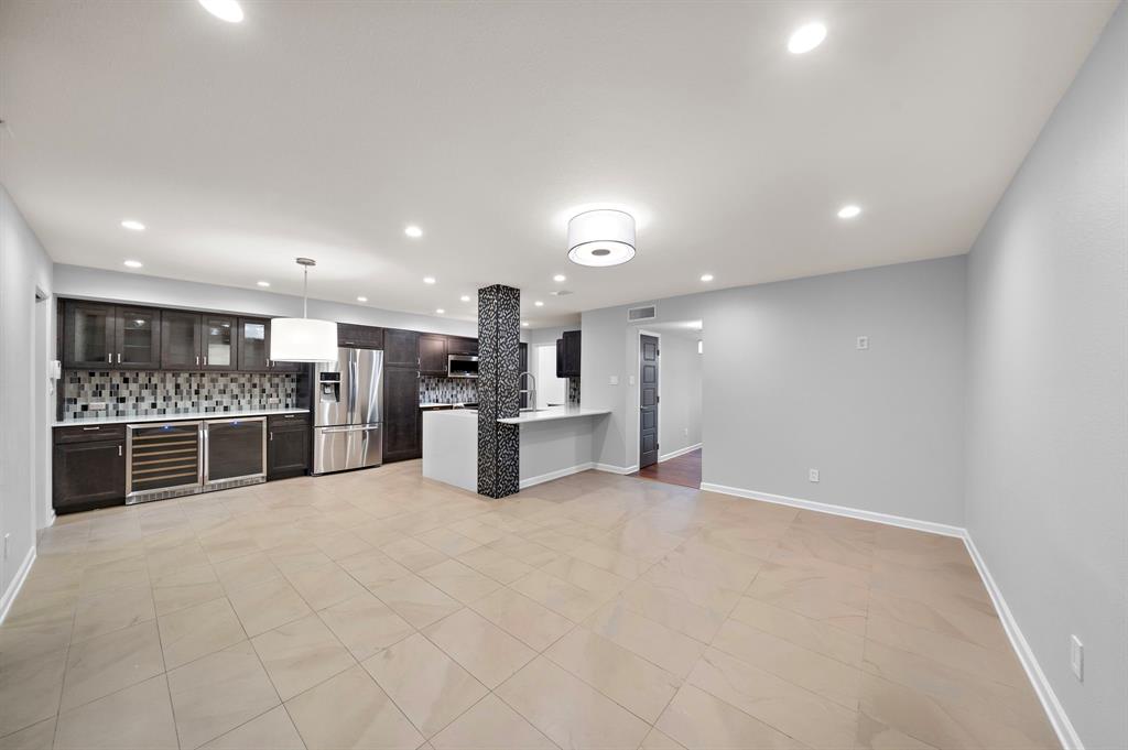 8954 Chatsworth Drive, Houston, Texas image 20