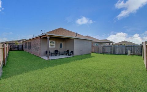 A home in Rosharon