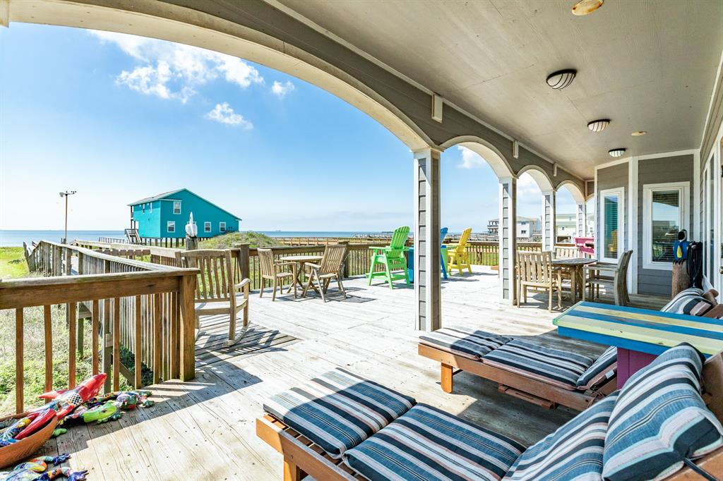 2106 Blue Water Highway, Surfside Beach, Texas image 7