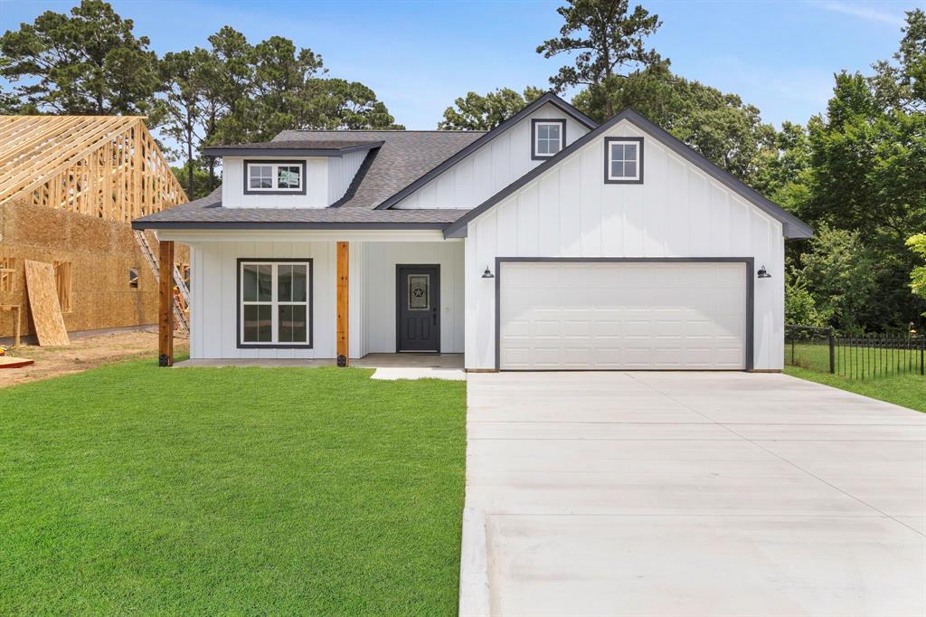 611 Bridgeview Dr, Onalaska, Texas image 2