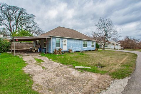 A home in Galena Park