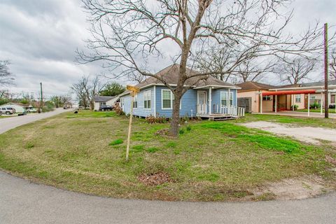 A home in Galena Park