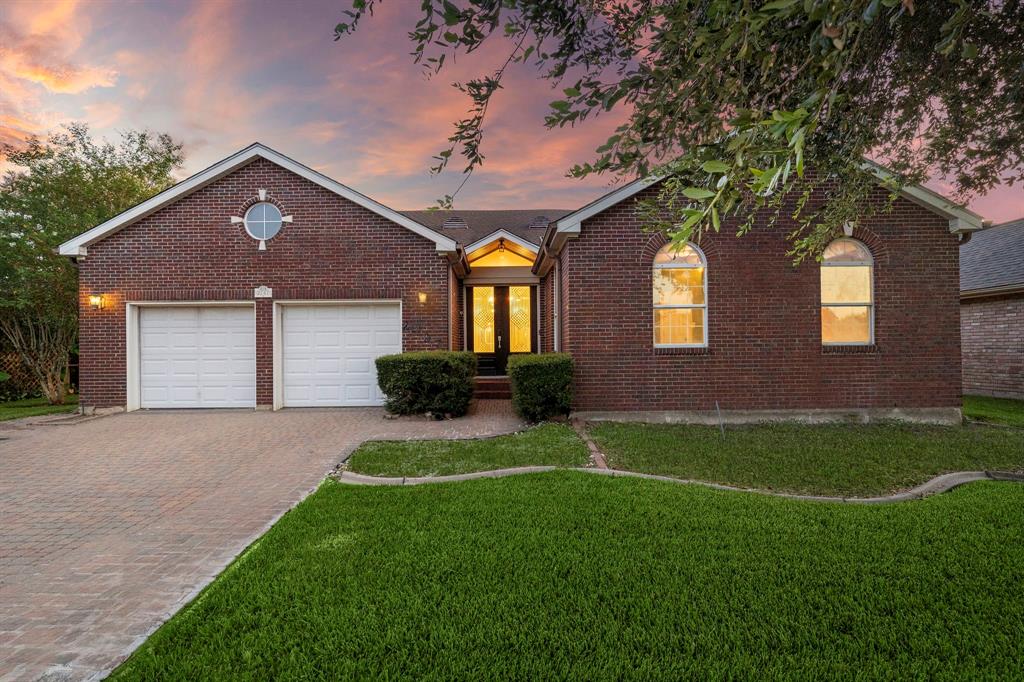 View Pearland, TX 77584 house