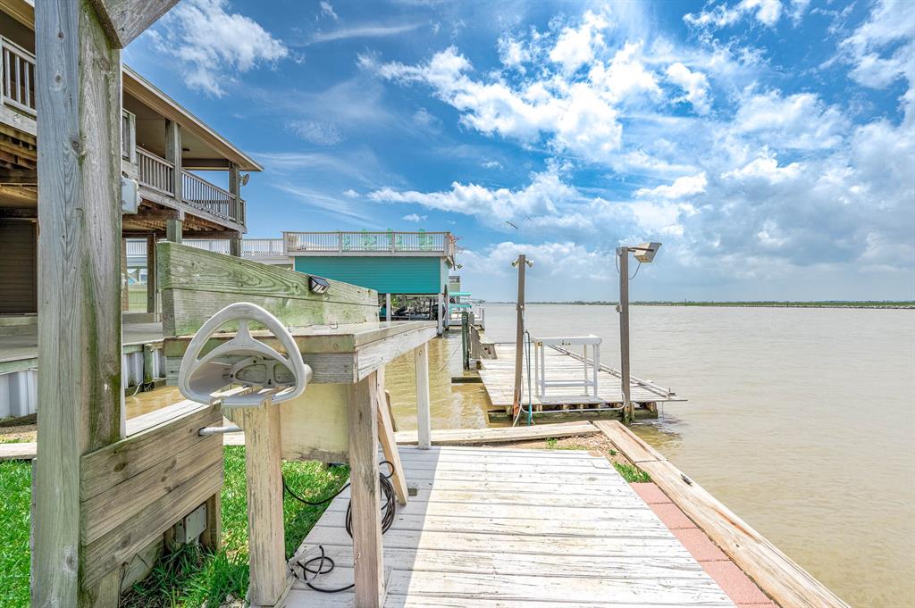 1331 County Road 230, Sargent, Texas image 34