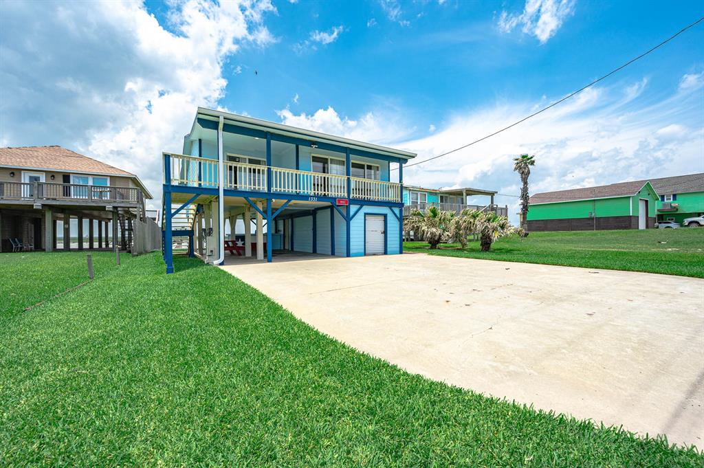 1331 County Road 230, Sargent, Texas image 5