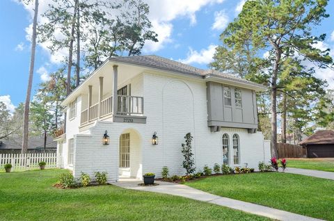 A home in Conroe