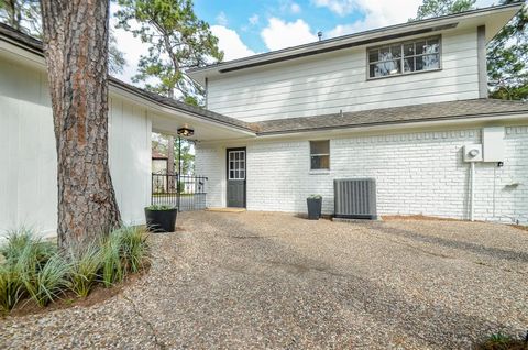 A home in Conroe