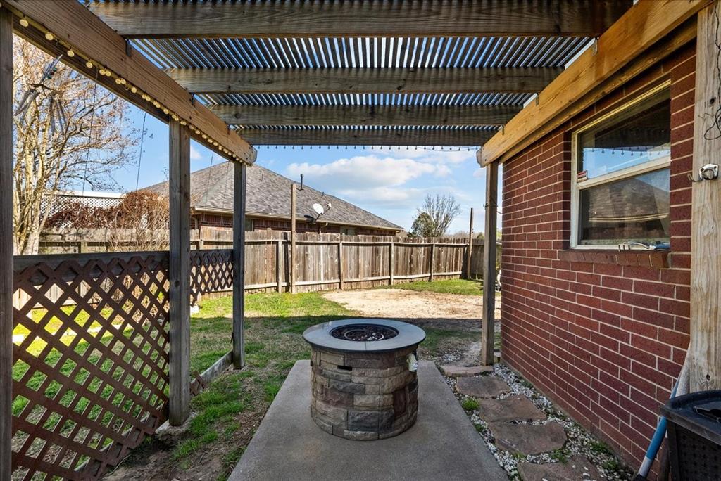 226 Dani Lane Ln, Dickinson, Texas image 25