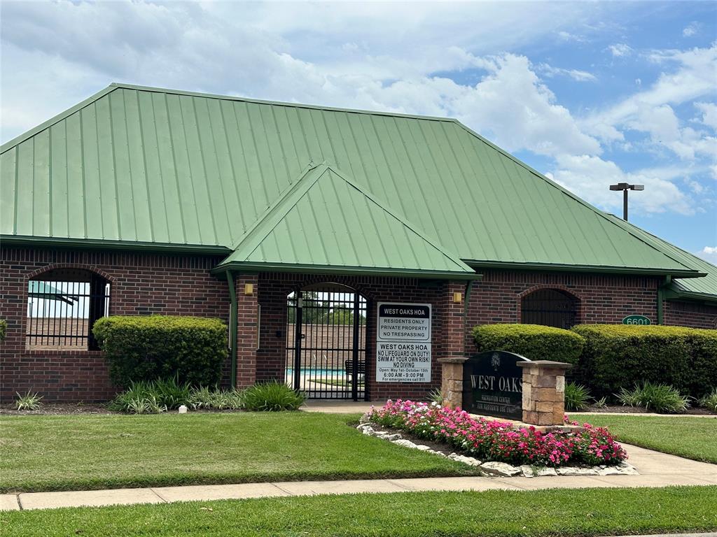 3318 Keithwood Circle, Pearland, Texas image 31