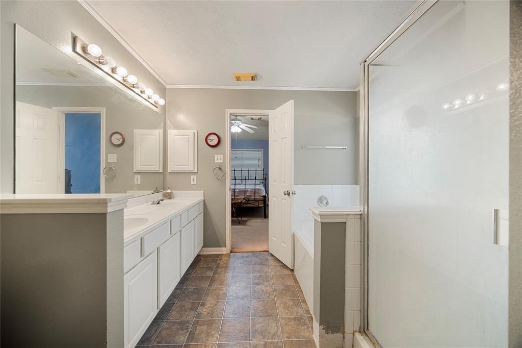 3318 Keithwood Circle, Pearland, Texas image 23