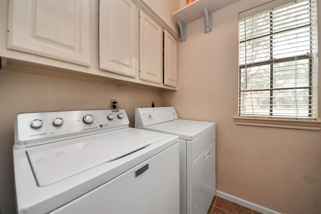 16810 Peach Forest Court, Houston, Texas image 9