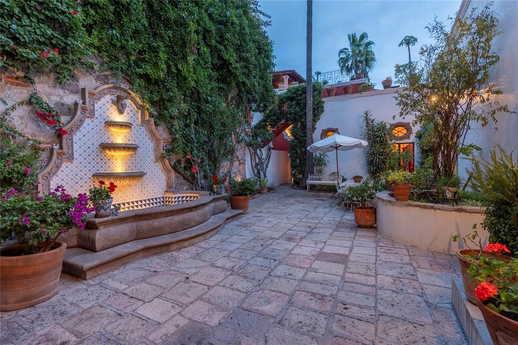 Tennessee 37700, Mexico, 3 Bedrooms Bedrooms, ,5 BathroomsBathrooms,Residential,Active,187718