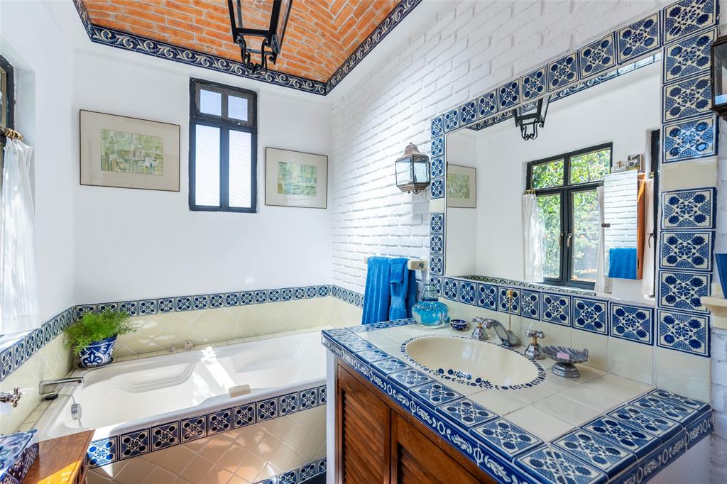 Tennessee 37700, Mexico, 3 Bedrooms Bedrooms, ,5 BathroomsBathrooms,Residential,Active,187718