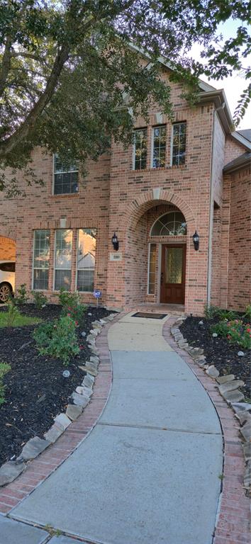 1910 Stable Stone Lane