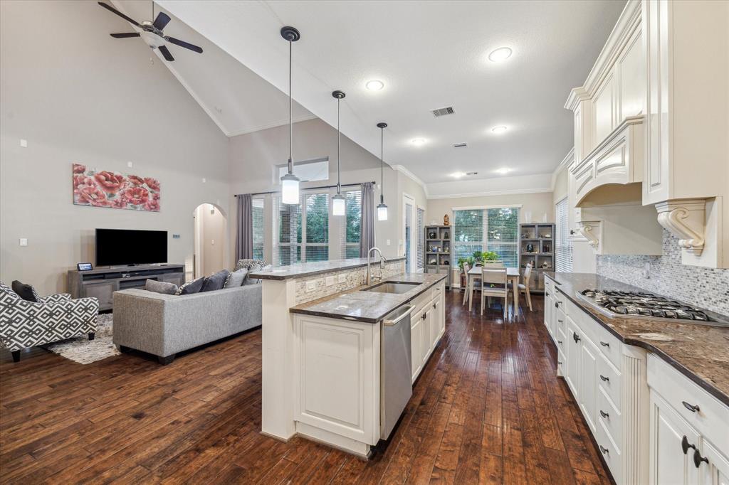 6815 Cottonwood Crest Lane, Katy, Idaho image 16