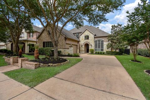 Single Family Residence in Cypress TX 12611 Cove Landing Drive.jpg