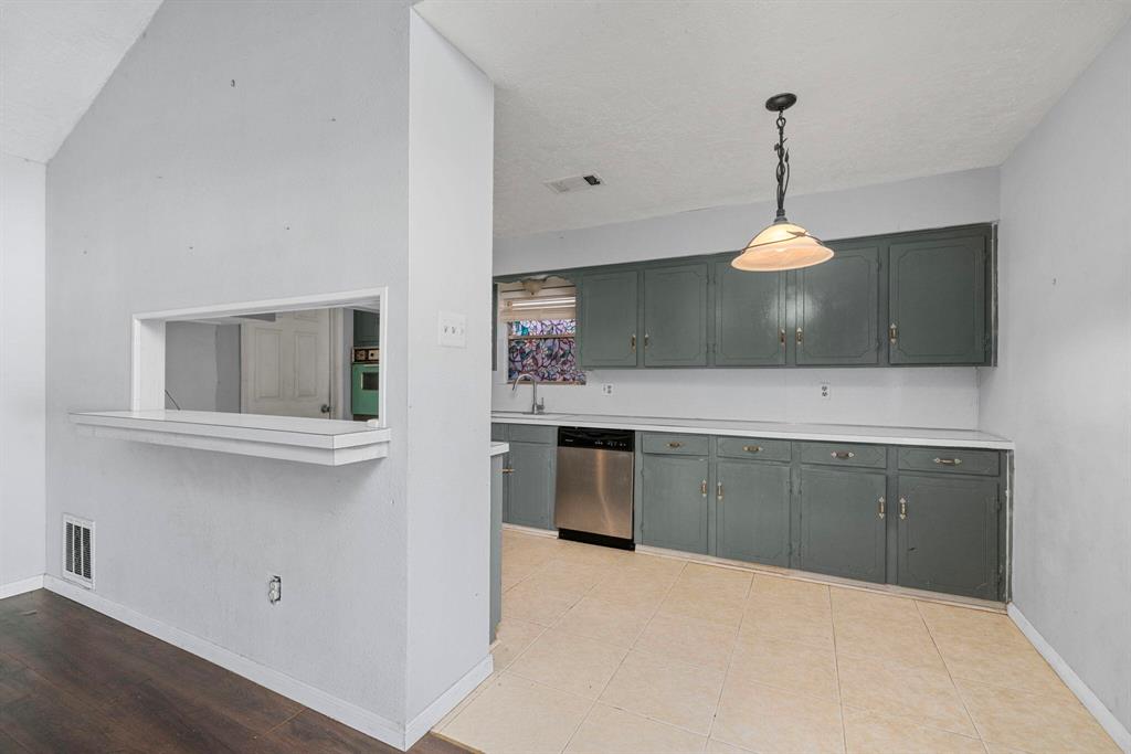 2013 N Fisher Court, Pasadena, Texas image 12